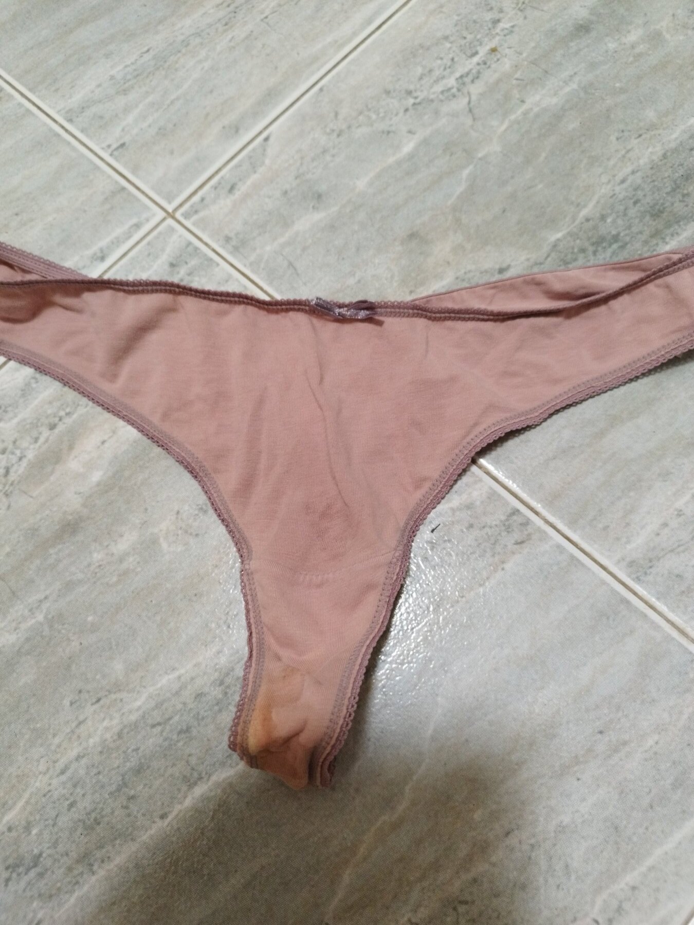 Tanga muy trotadito