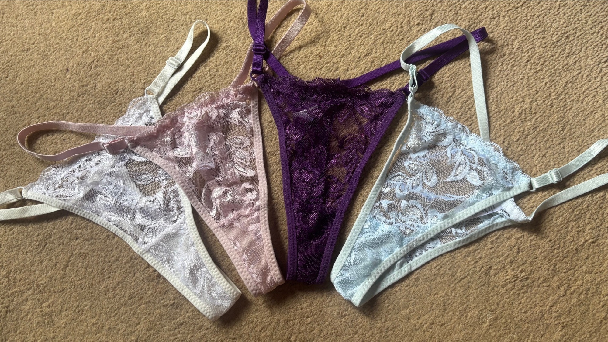 The Barely There Bunch – photo 2 of 4