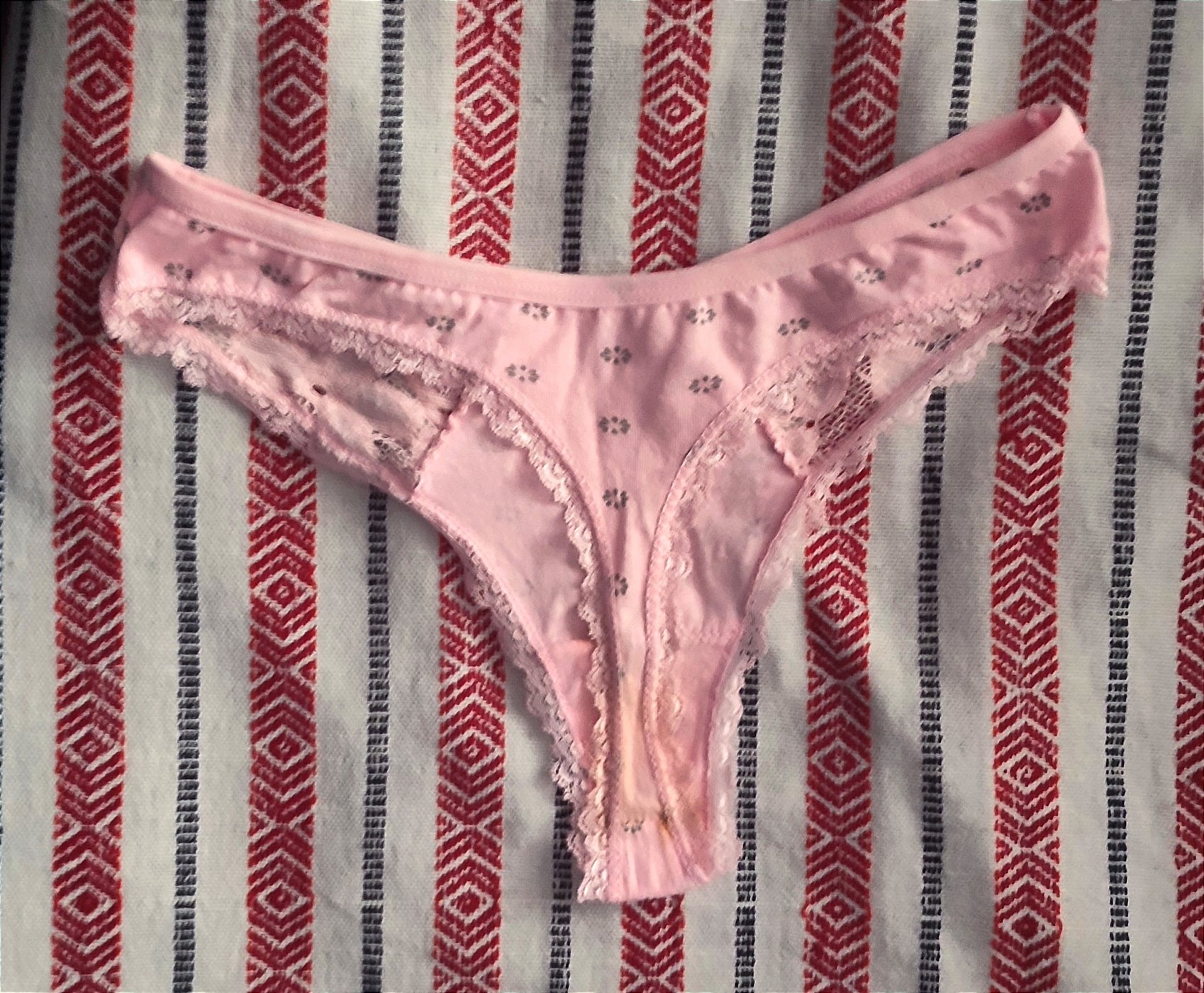 Tanga con diseño