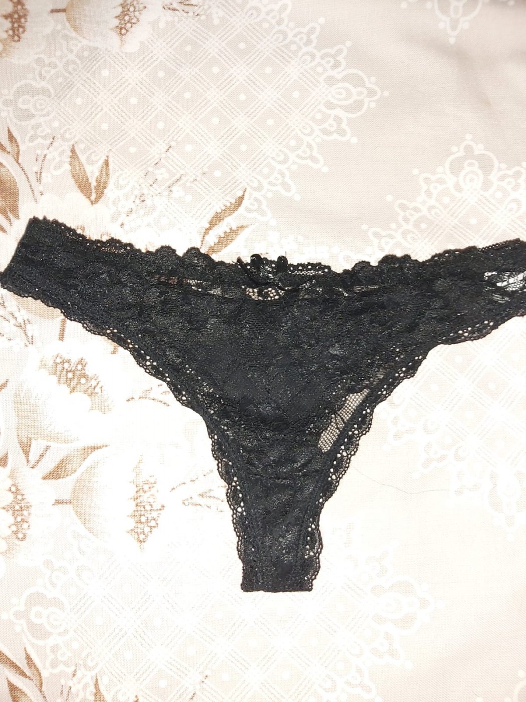Tanga negro de Encaje – foto 2 de 3