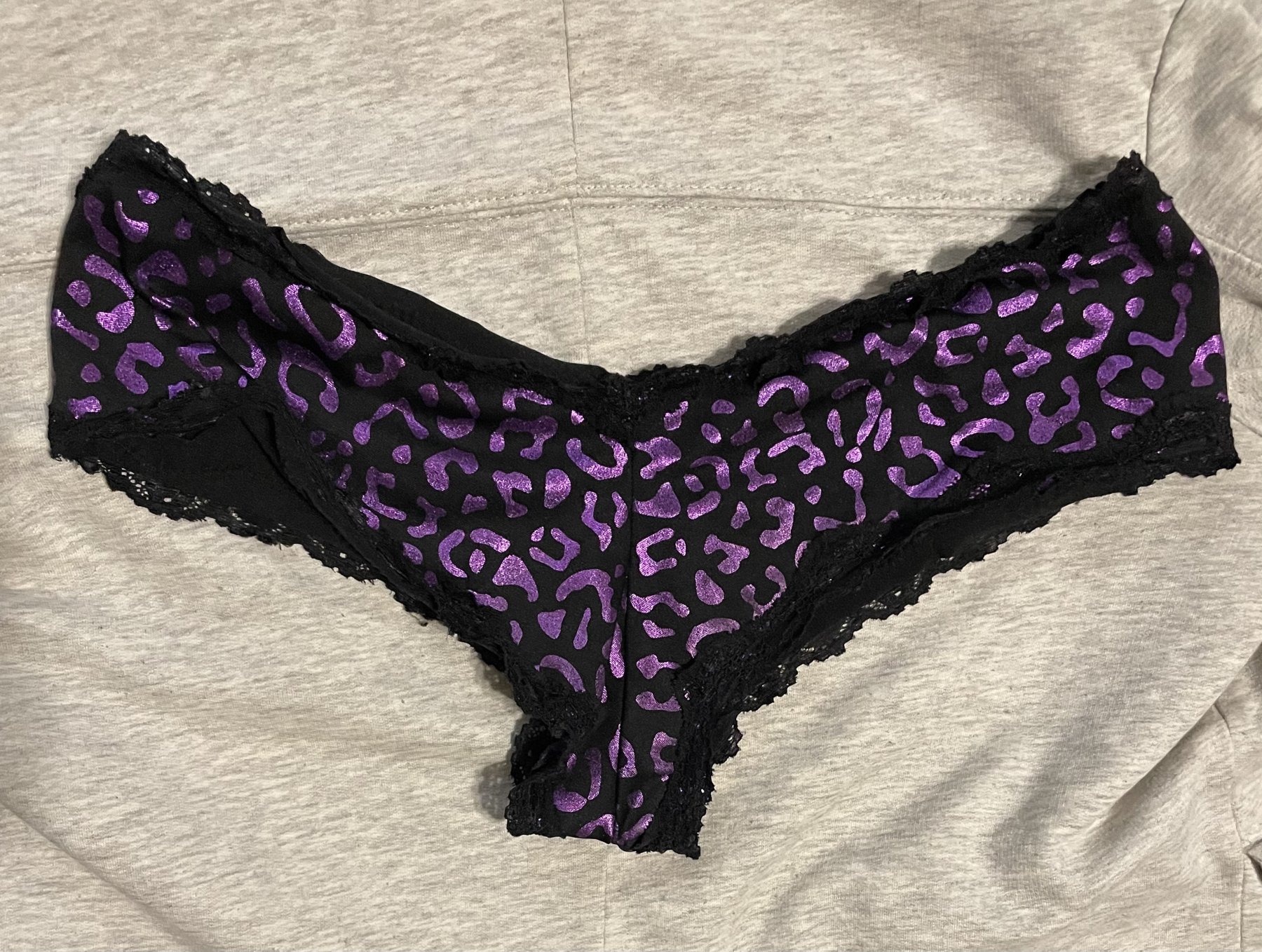 Purple leopard print