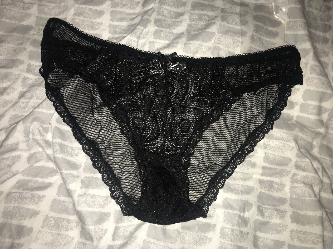 Lacey pants – photo 2 of 2