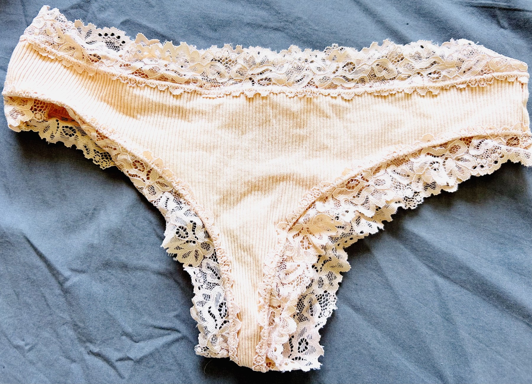 Tanga, couleur au choix