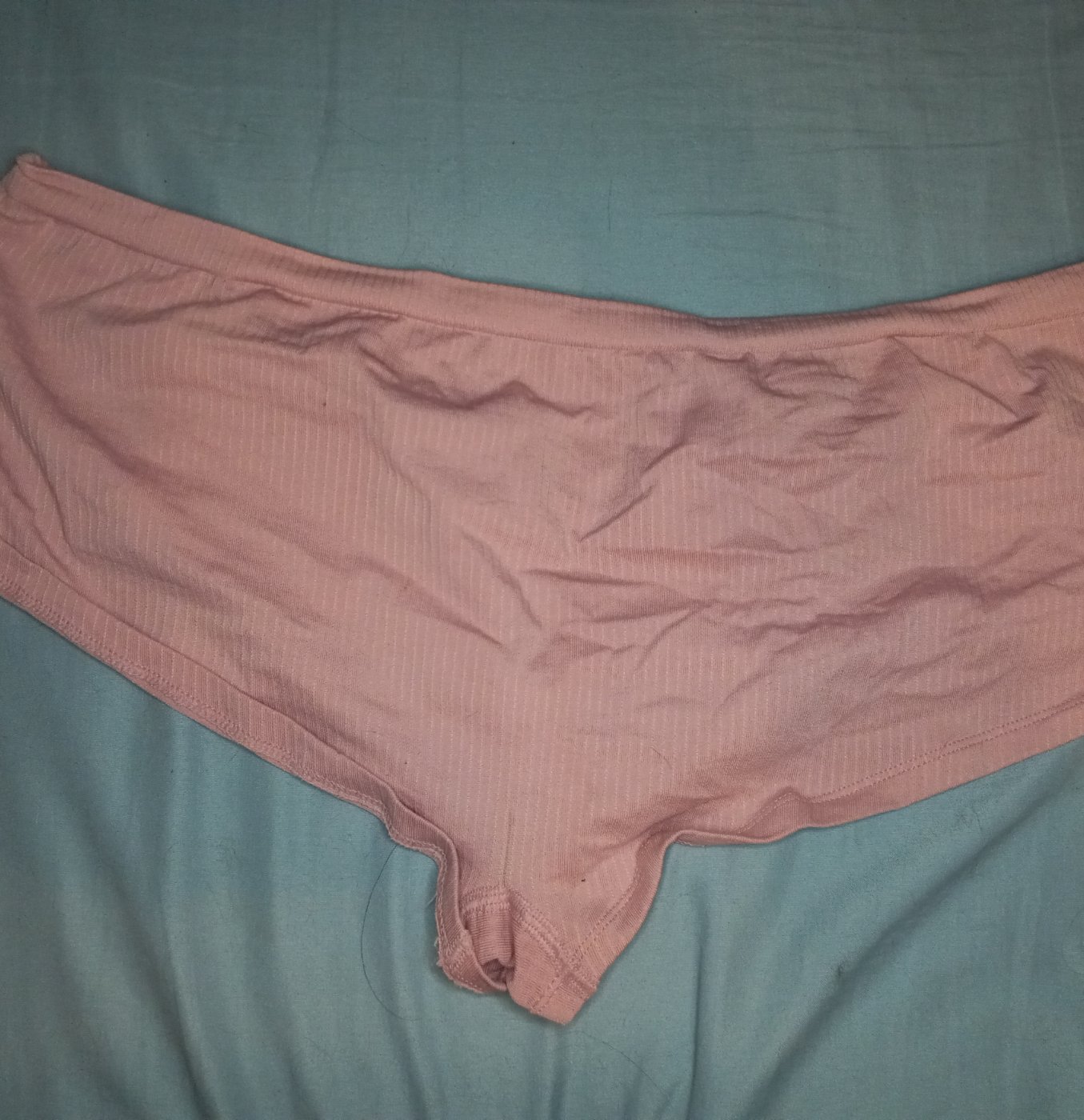 Pink panties – photo 2 of 2