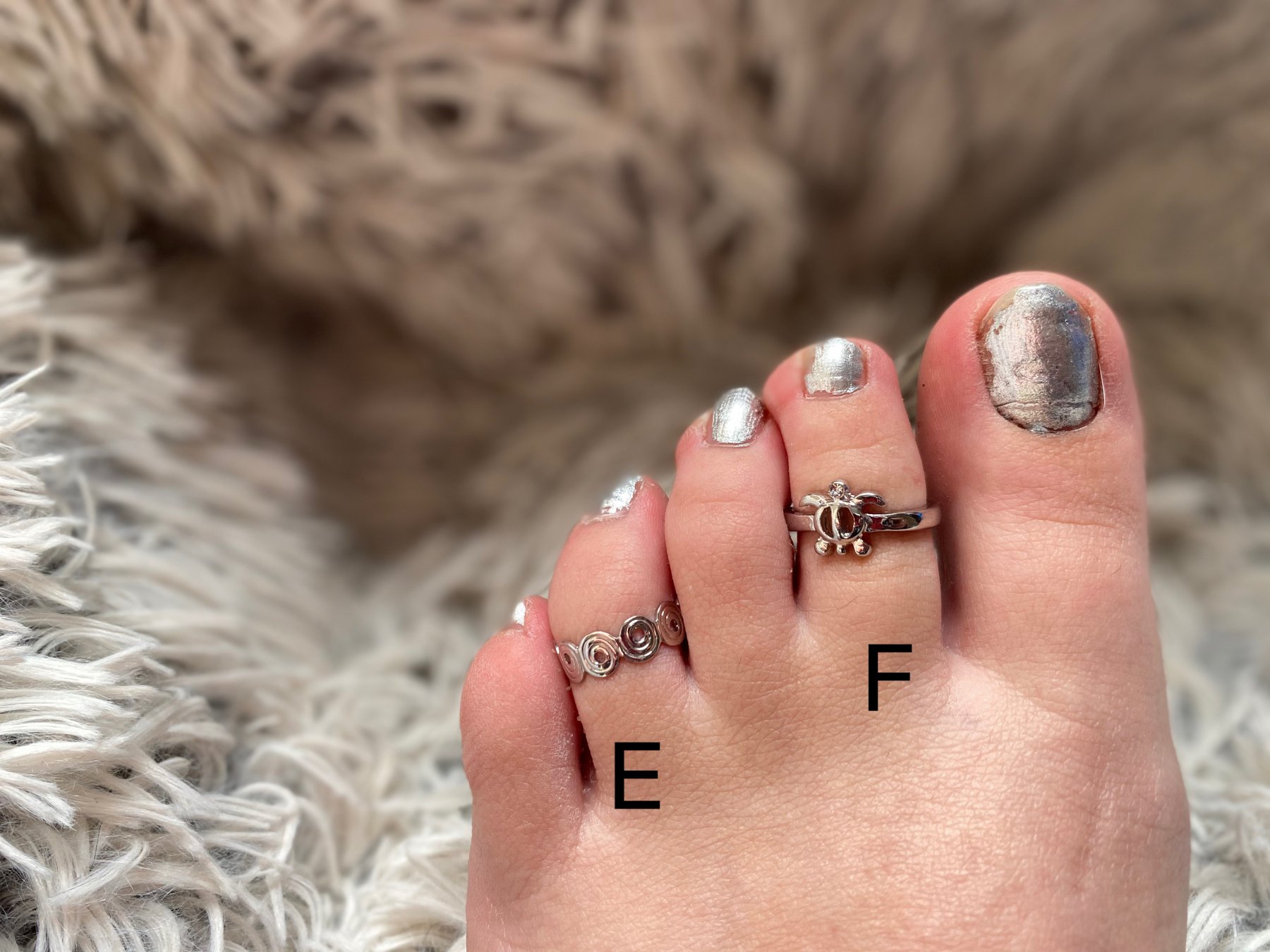 Toe rings (2 for $10) - 2