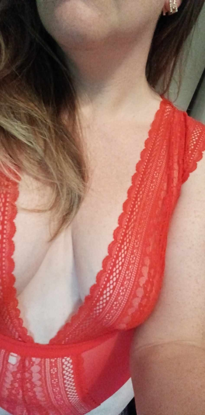 Body rouge dentelle