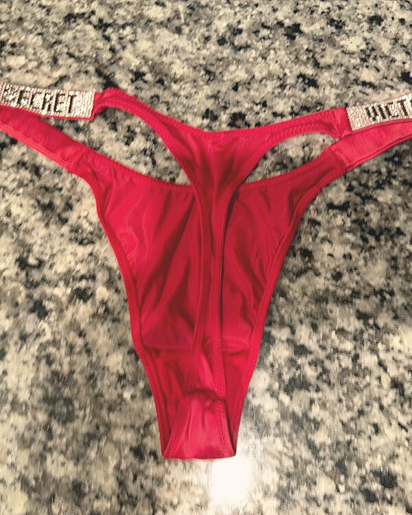 Victoria's Secret Shine Strap thong