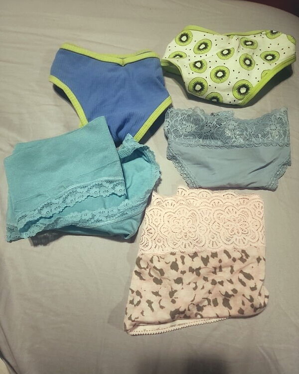 Thongs