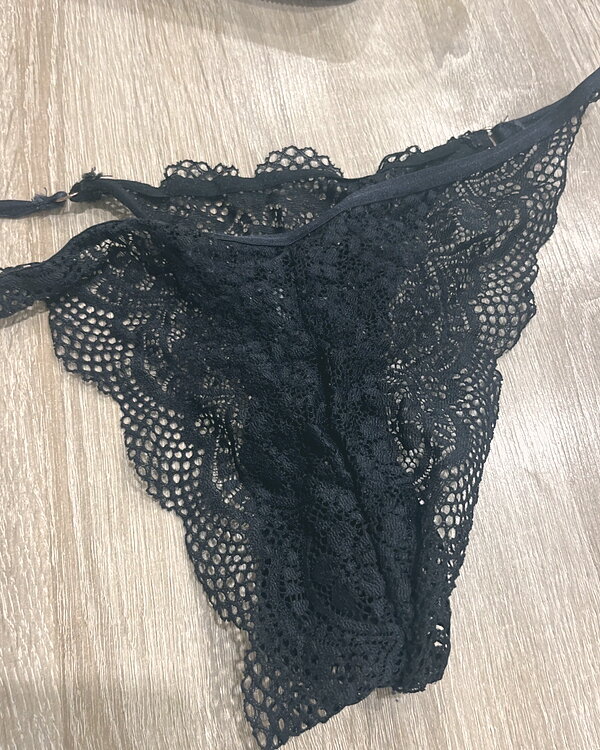 Czech panty