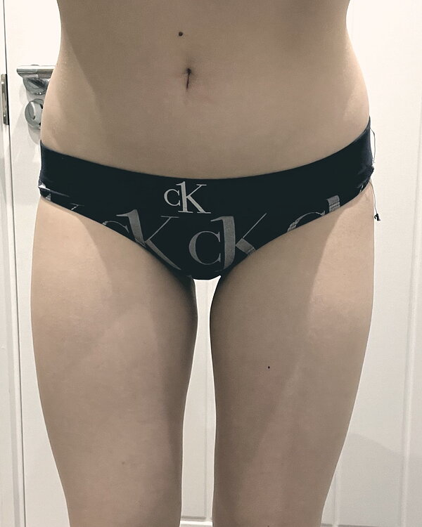 blue low waisted calvin’s