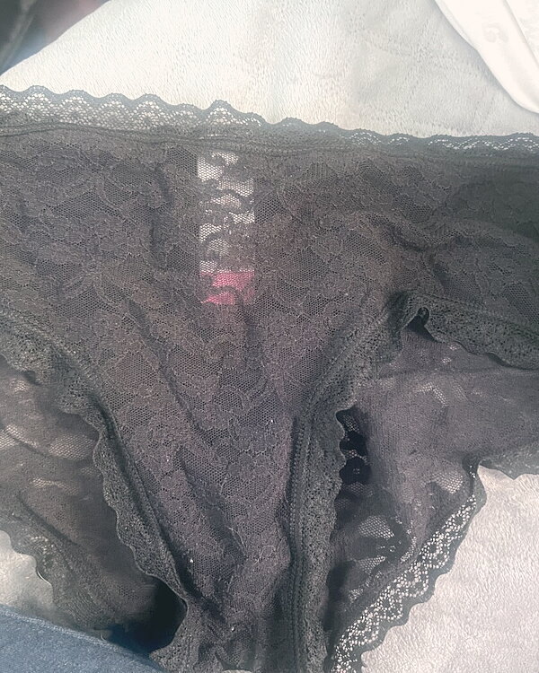 No boundaries 100%nylon lace panties