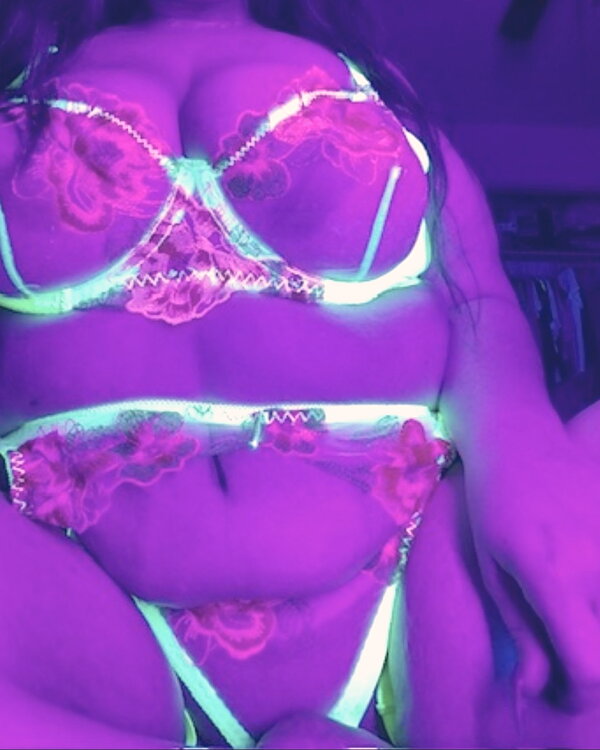Fluorescent Fantasy Garden