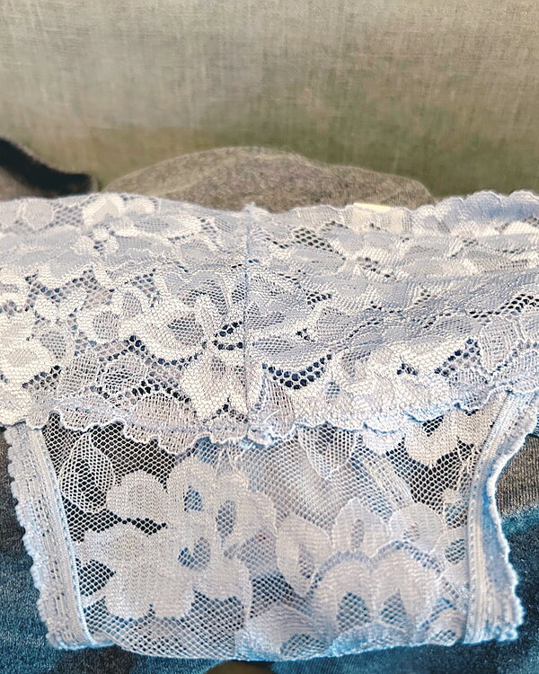READY TO SHIP Creamy Lace Thong