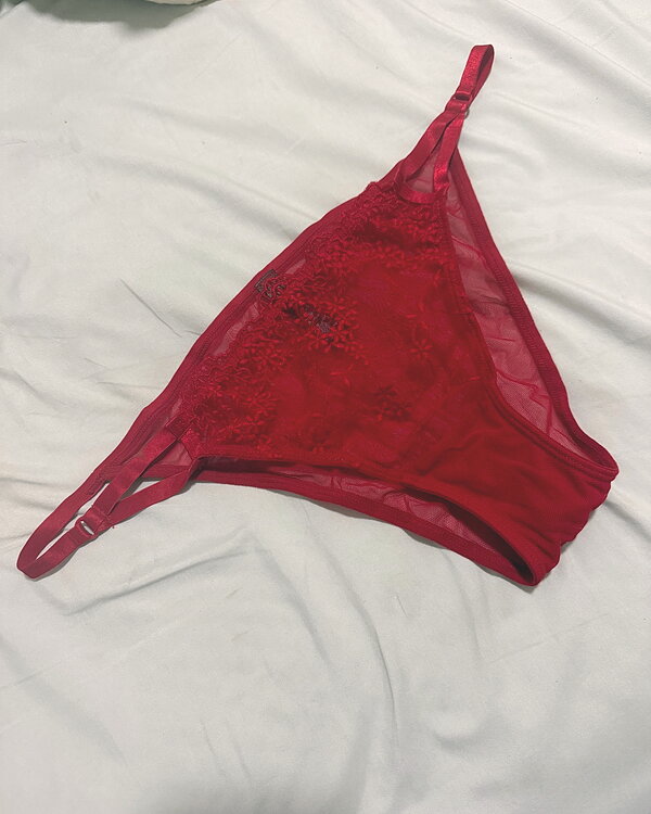 Red lace, worn 2 days