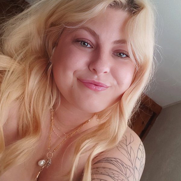 JuicyMolly