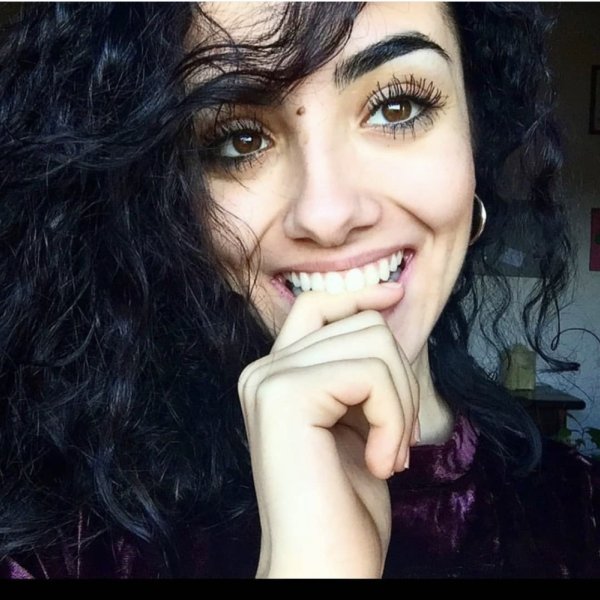 Ragazza_italiana