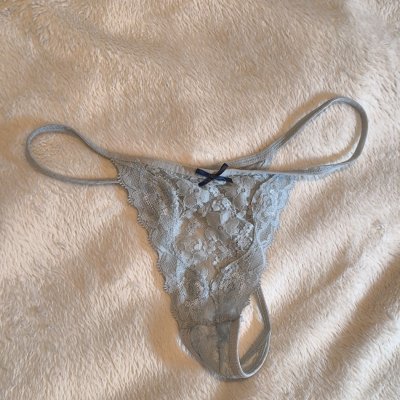 Tanguita azul cielo de encaje… puro morbo para ti – foto 2 de 3