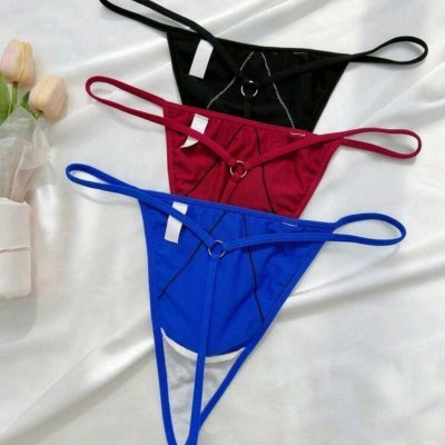 Tanguitas de hilo con encaje – foto 2 de 2
