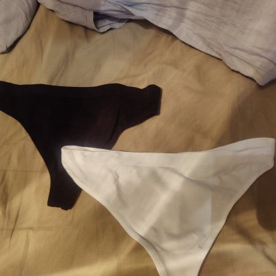 Petit string – photo 2 sur 2