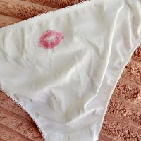 👄👄✒️culotte dédicacé et trace de… - 1