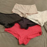 Cotton panties in four different… - 2