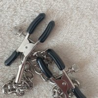 El sonido de las cadenas.... mús…