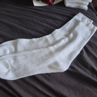 White Sports Crew Socks sz6/7