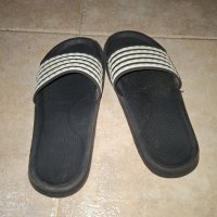 Chanclas usadas