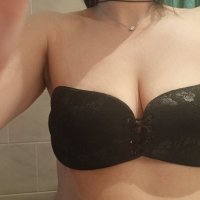 Reggiseno autoreggente