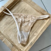 String ficelle beige