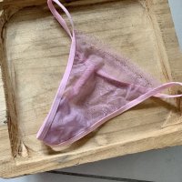 String ficelle rose pâle