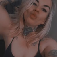 Hallieh23