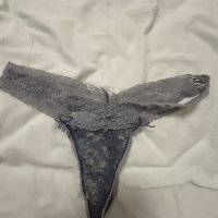 Tanga encaje sudado
