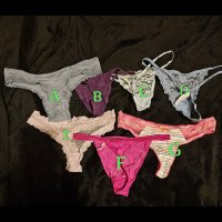 ✨ Lacey Frilly Thongs✨