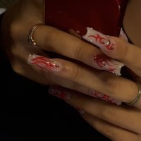 50€ regálame una manicura 💅🏼 👅…