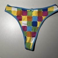 Disfruta de mis braguitas usadas&hellip;