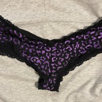 Purple leopard print