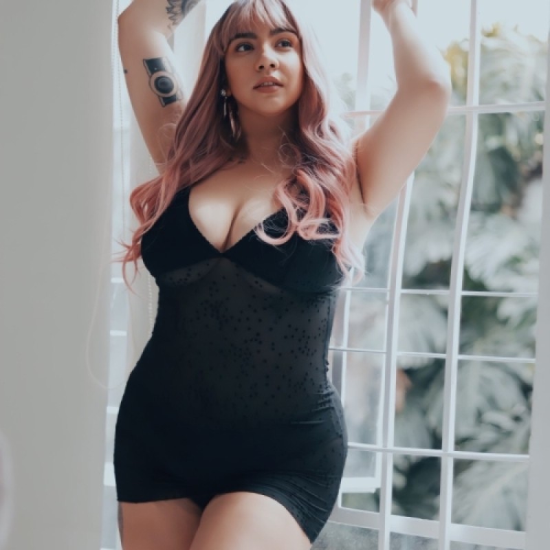Vk****curvy